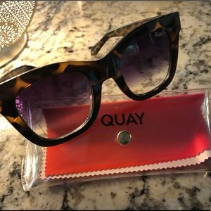 Quay Sunglasses “After Hours”